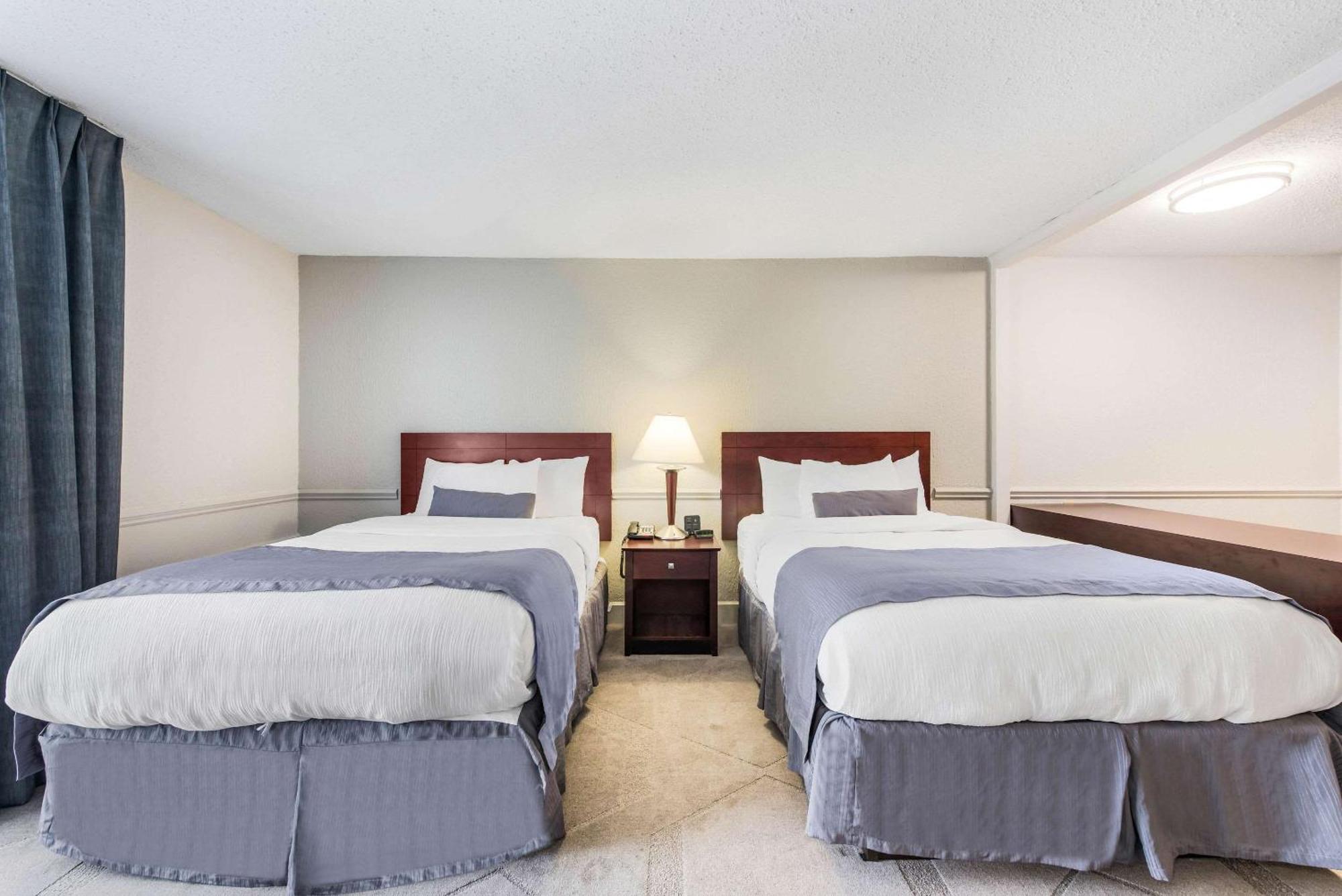The Blu Hotel Blue Ash Cincinnati, Ascend Hotel Collection Luaran gambar